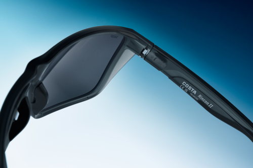 Rincon II in Matte Black with Blue Mirror 580G Lens
