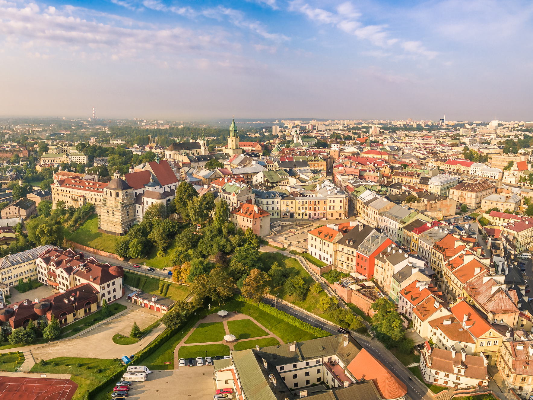 Nowa fala na rynku nieruchomości – deweloperzy i nabywcy stawiają na mniejsze miasta