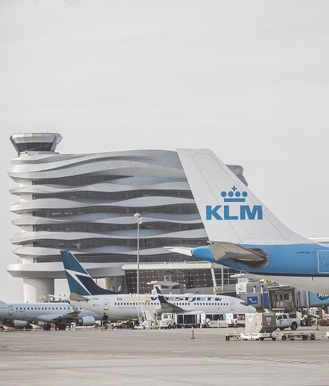 KLM op Edmonton International Airport | Credit: EIA