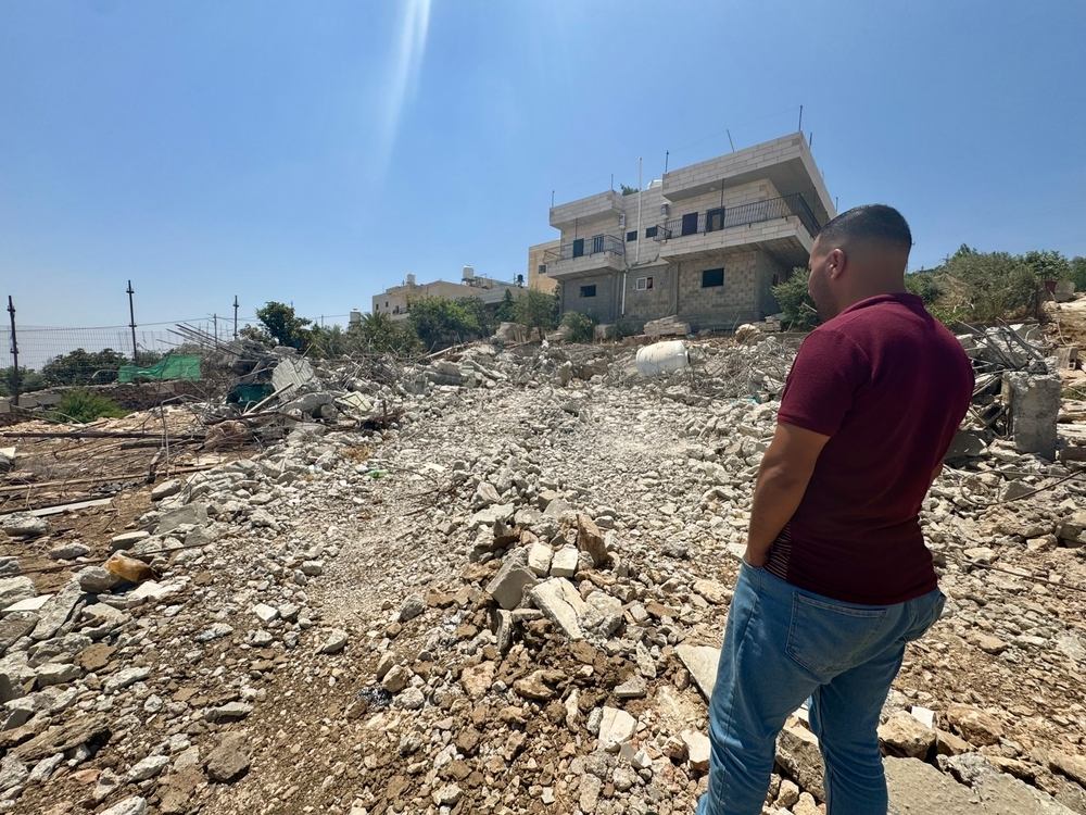 Riesgo de limpieza étnica en Cisjordania: las fuerzas israelíes y los colonos expulsan a los palestinos de sus tierras