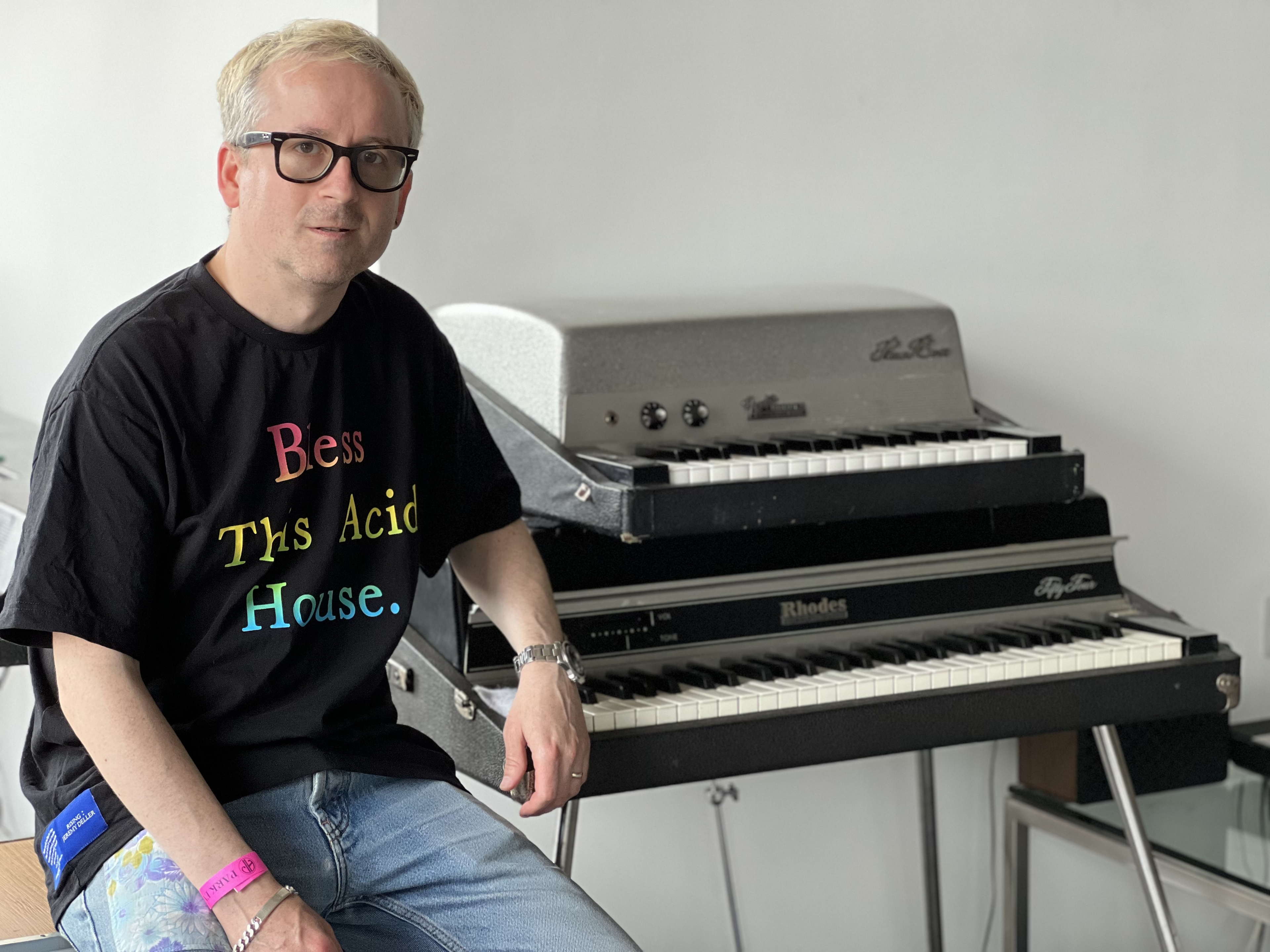 Exploring the Rhodes MK8 Piano with Hot Chip's Alexis Taylor