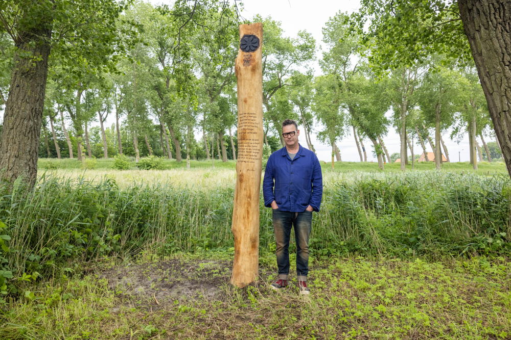 (c) Moonshot - Wandelpad De Stadswallen, gedicht van Peter Verhelst 