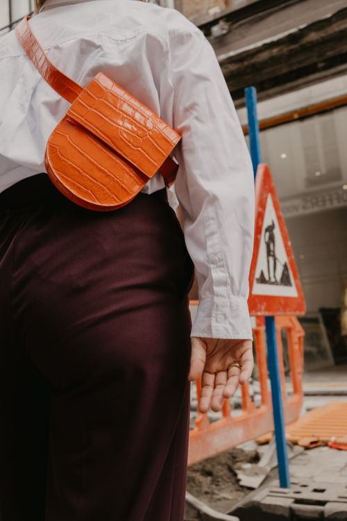 Mieke Dierckx_Belt XL Naranja Croco + Half Moon Naranja Croco_€365.00