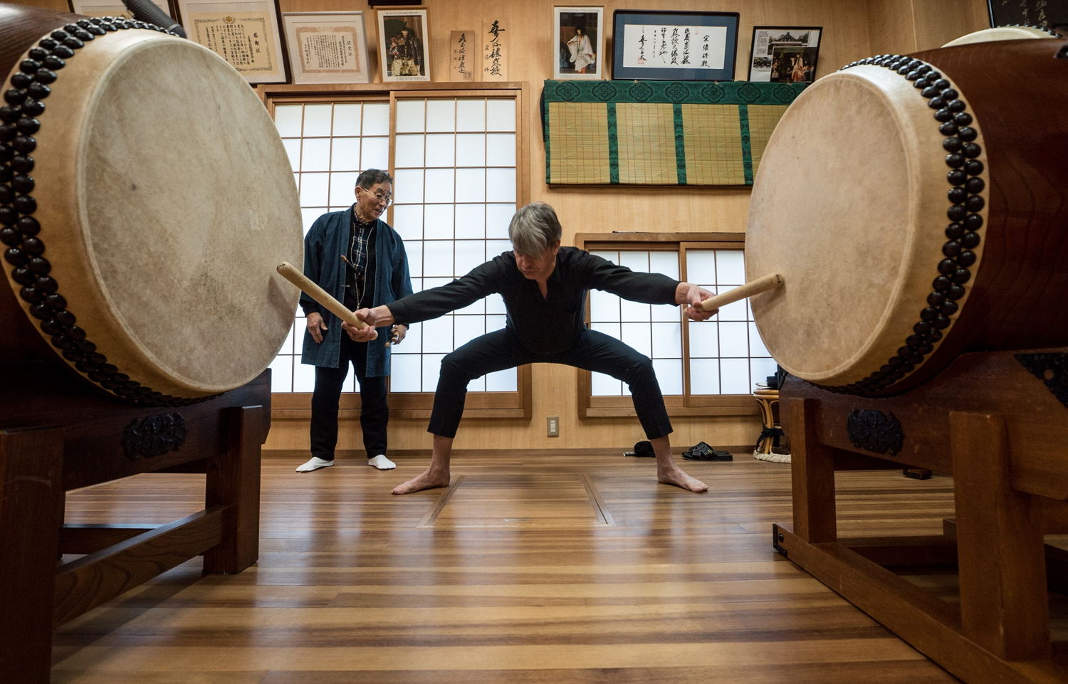 Mario op de Taiko-drums in Hiroshima - (c) Noxville