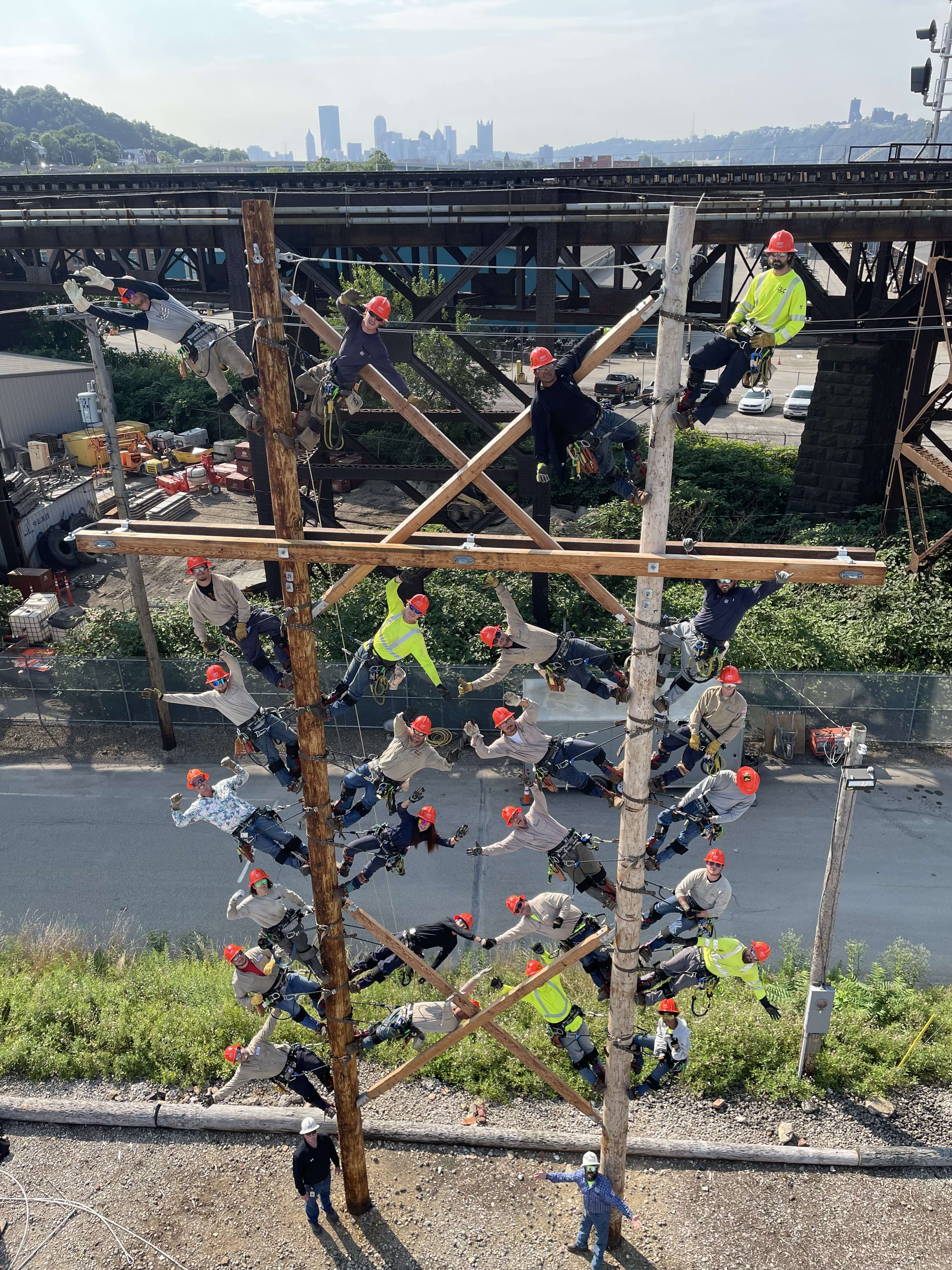 26 Graduate from Duquesne Light's EDT Program