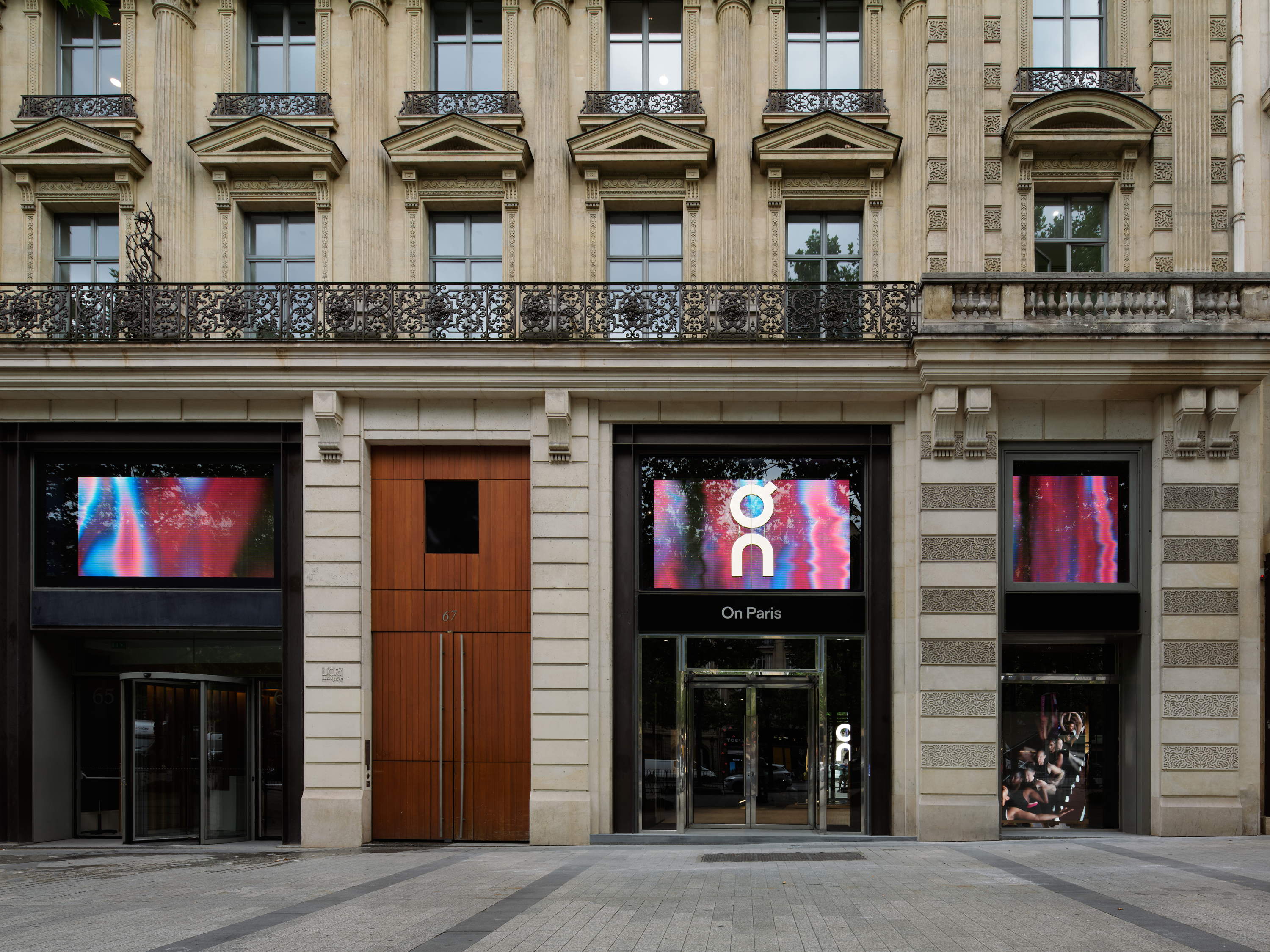 On announces the opening of its first flagship store in France on the Champs Elysées