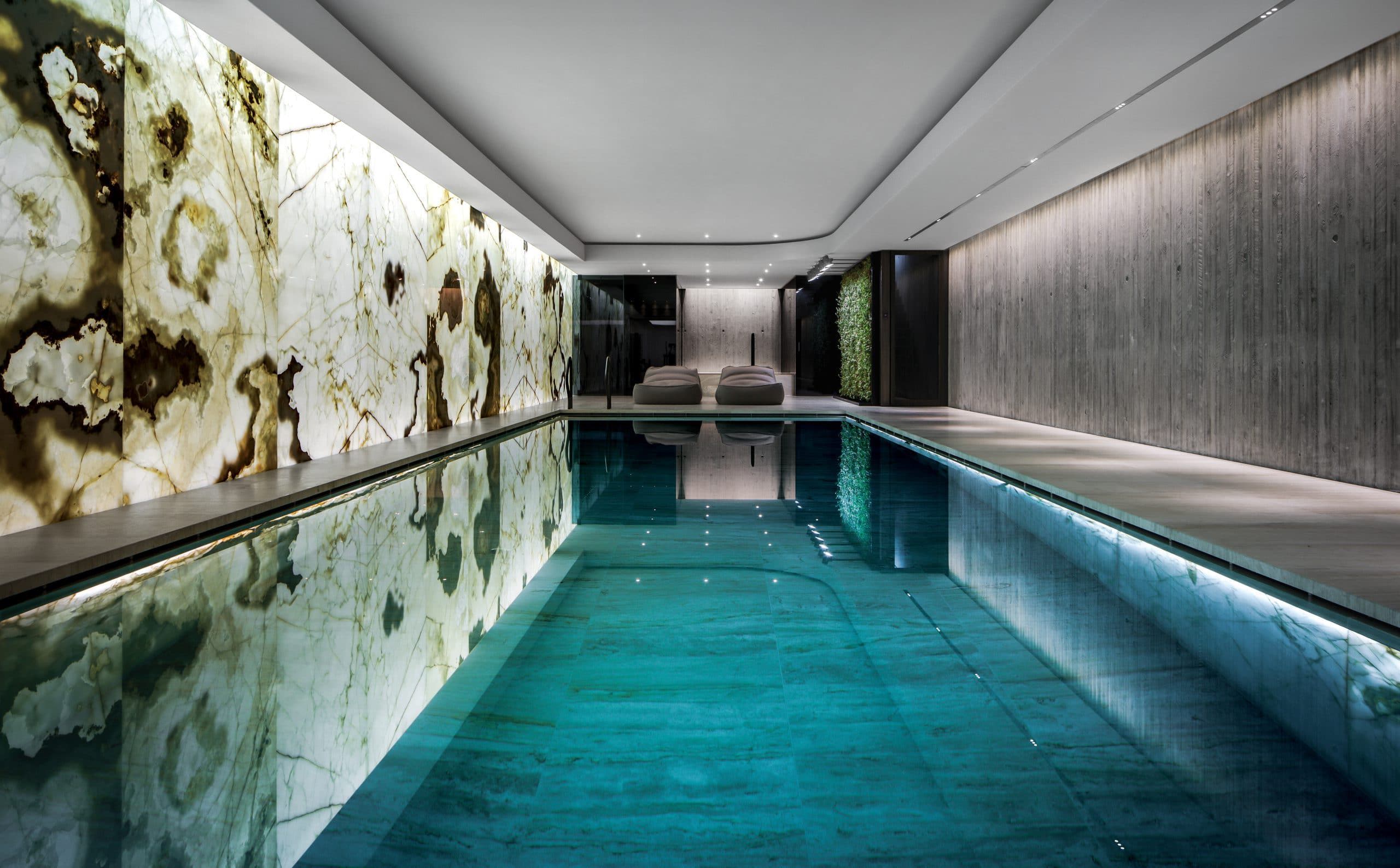 The impossible pool - photography by Peter Baas The impossible pool - photography by Peter Baas