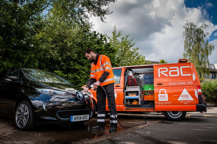 RAC's first EVRESCUE van charging a Renault Zoe