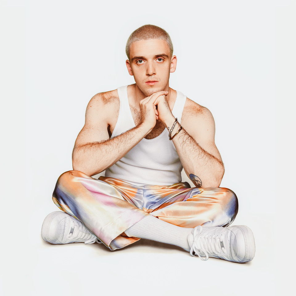 Lauv: PC Lauren Dunn