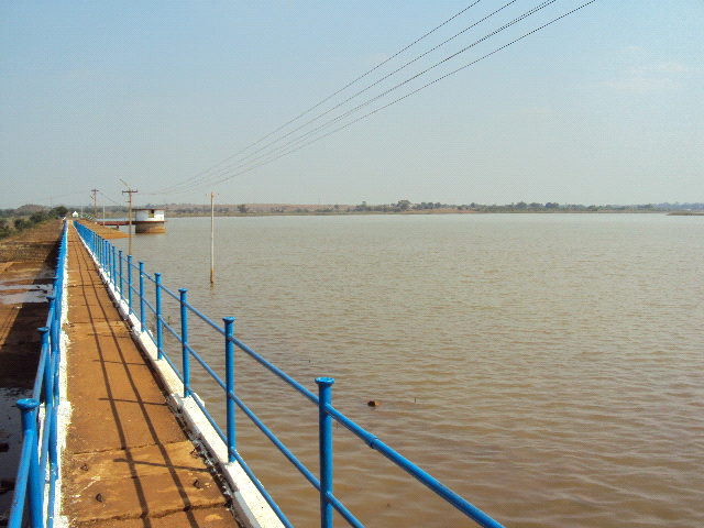 ICRISAT Study: Human activity around lakes depletes groundwater more than climate change