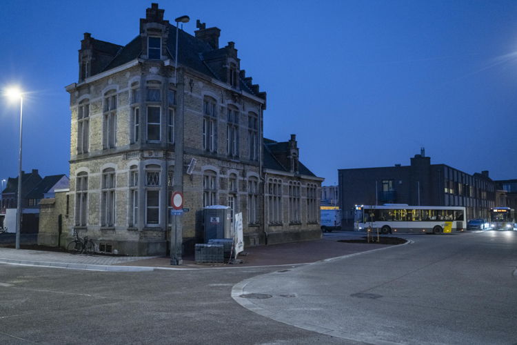 Veurne beschermde stationschefwoning