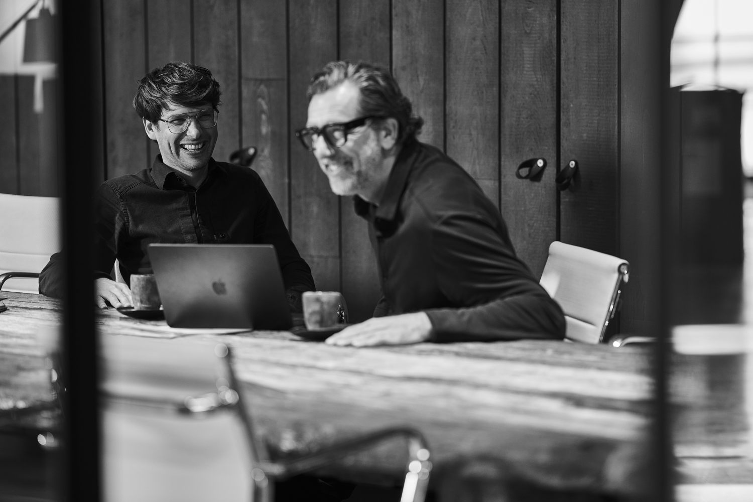 Matthias Hindriks (gauche) et Luc Van Mol (droite)
