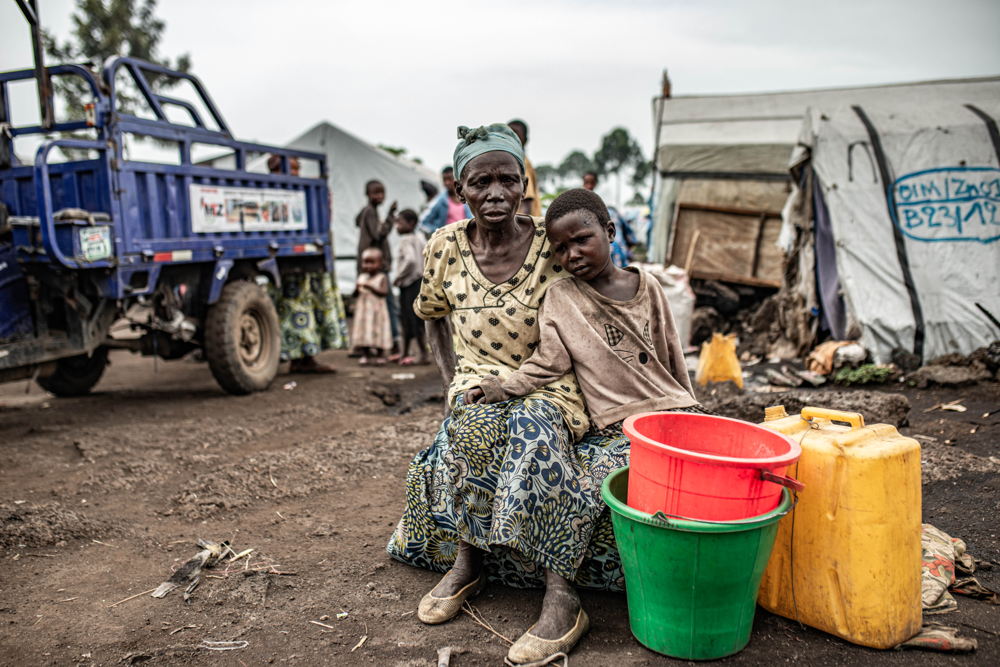 Copyright: Daniel Buuma Countries: Democratic Republic of Congo Date taken / Date Recorded: 12 February, 2025 Caption / Description: Numerous internally displaced people in the Bulengo camp, located next to Goma, are leaving the camp, while others are staying, sometime too afraid to hit the road.