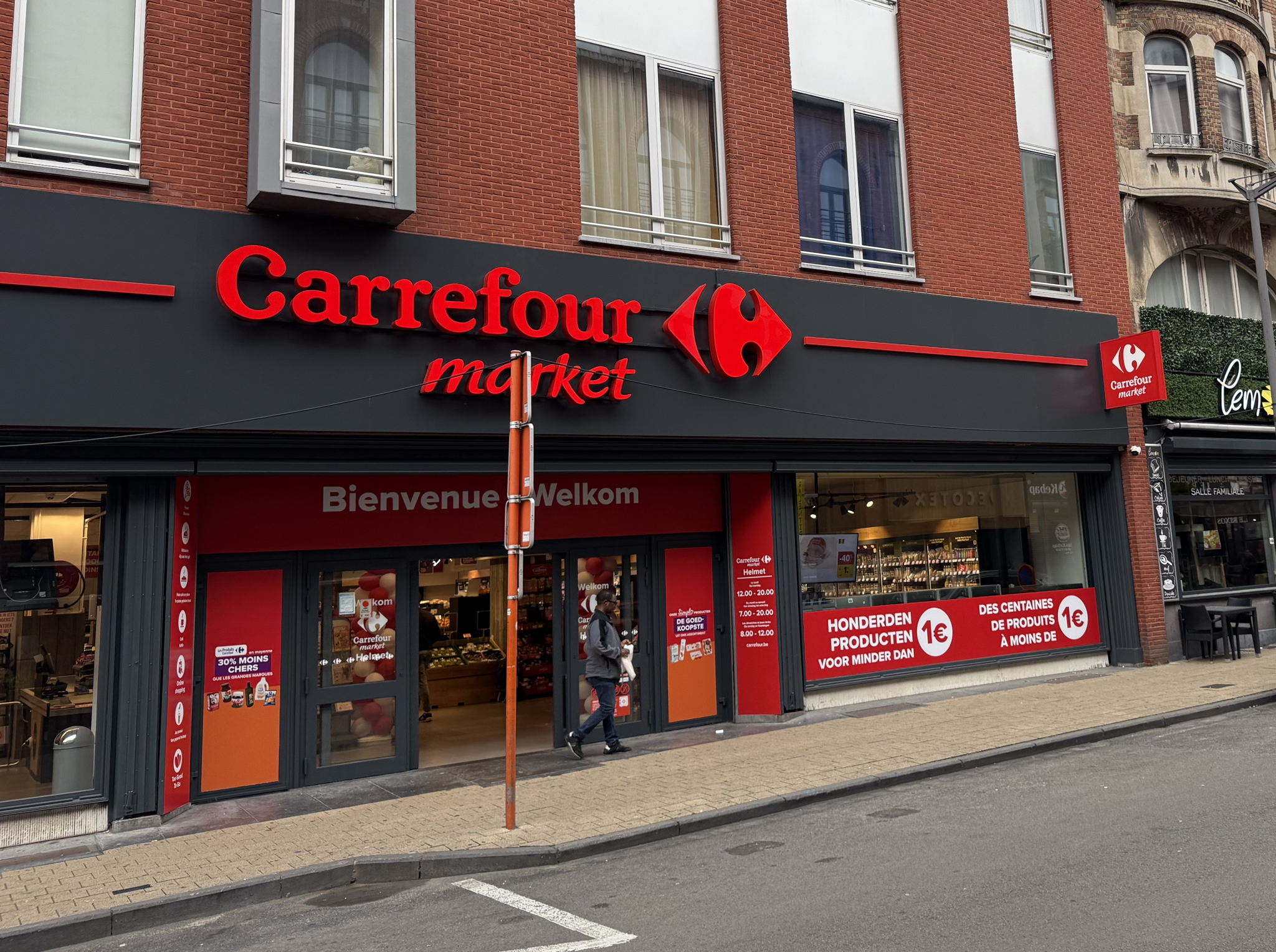 Carrefour Market Helmet à Schaerbeek rouvre : “Nouvelles installations frigorifiques et le frais à l’honneur”