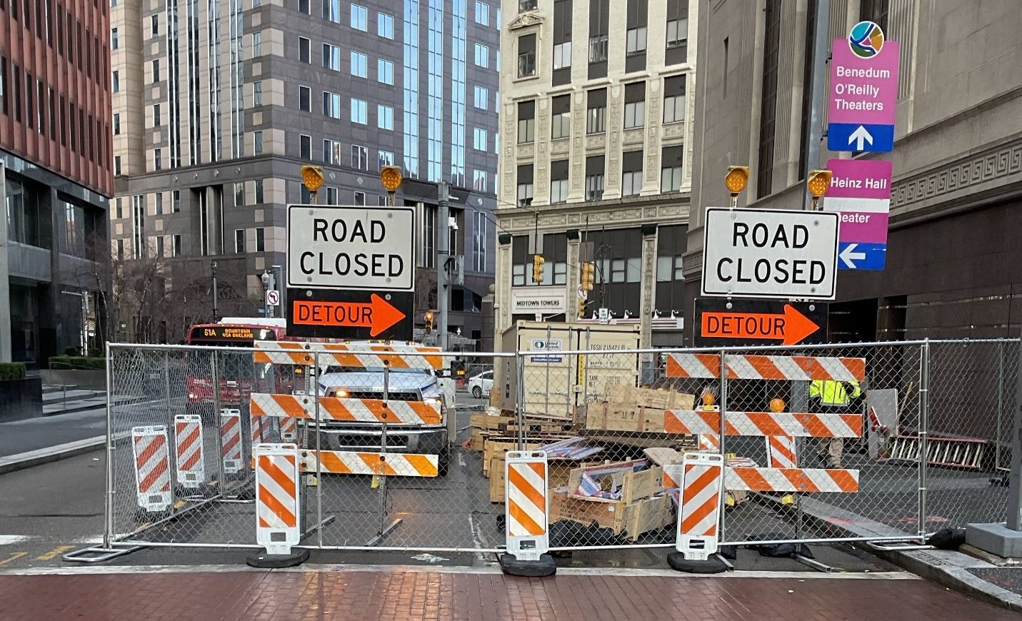 Sixth Avenue at Wood Street