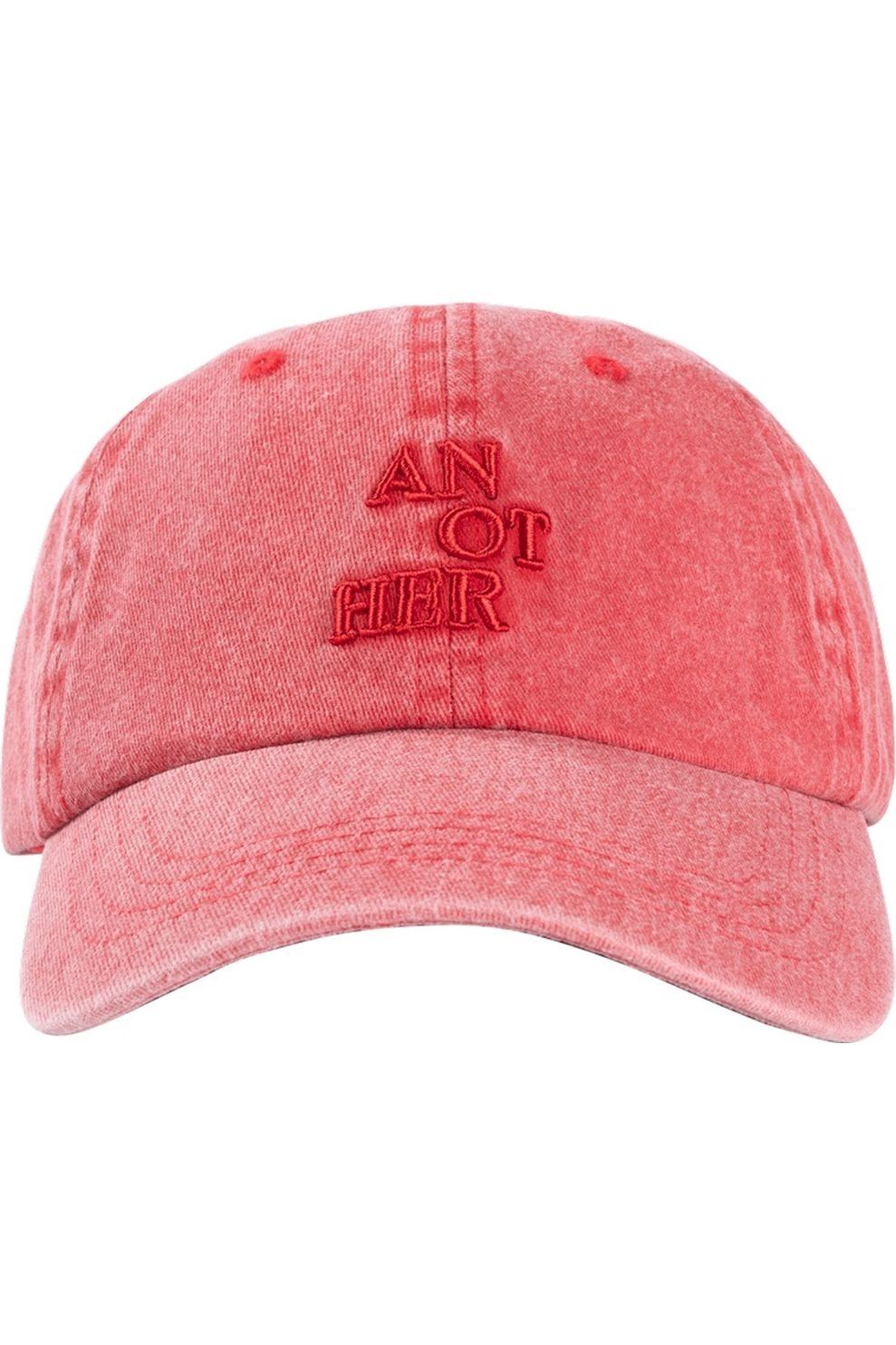 SS25_Juttu_Another-Label_RoodRood_€39,95