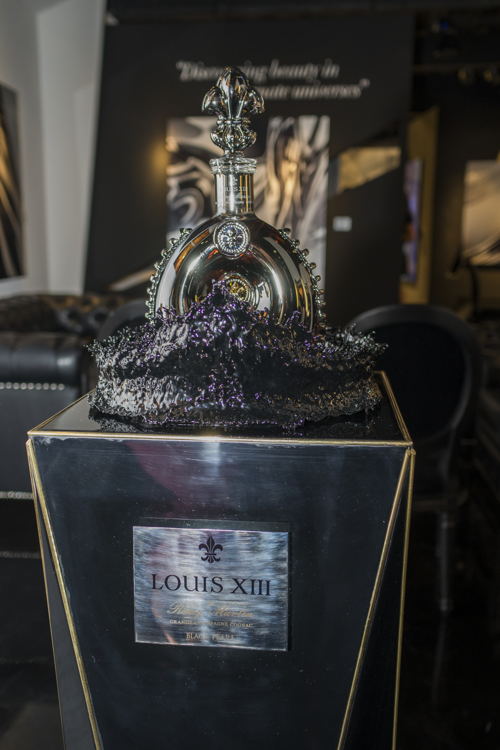 Revelación del decantador Black Pearl Magnum de LOUIS XIII
