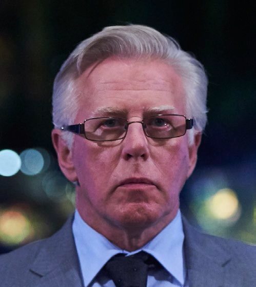 Riviera - Phil Davis
(c) Sky UK Limited