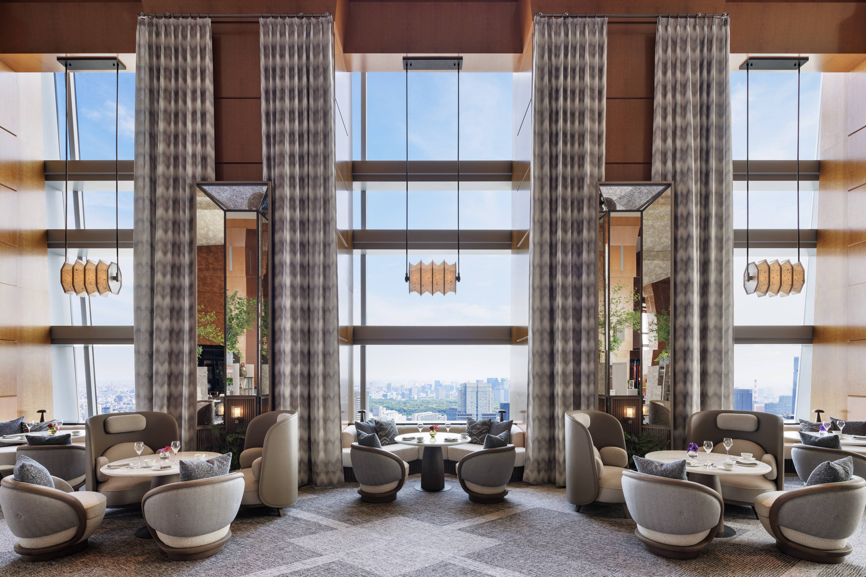 AB Concept unveils the Ritz-Carlton Tokyo Lounge: A Fusion of Luxury and Japanese Elegance 