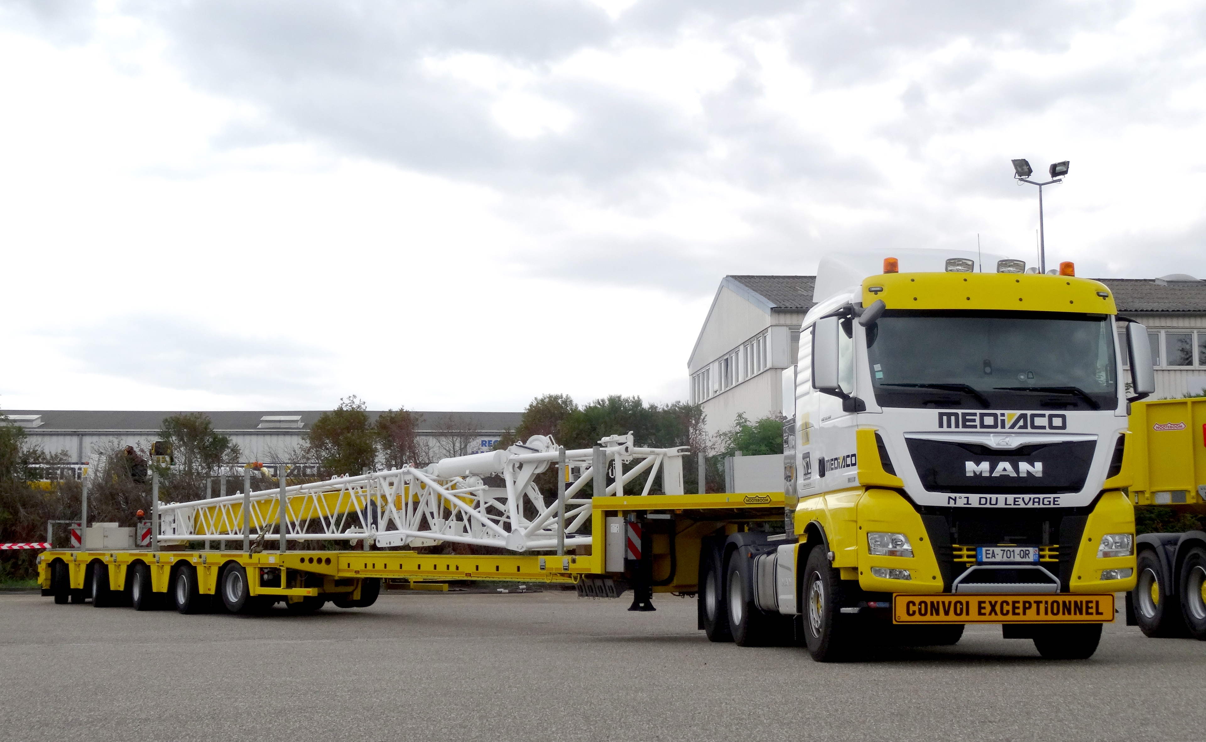 MULTITRAILER - MCO Semi lowloaders