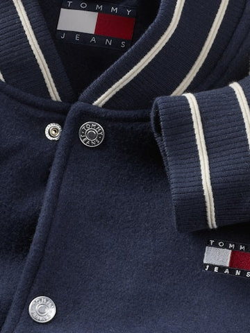 Tommy Hilfiger at SKM_249.90EUR (detail)
