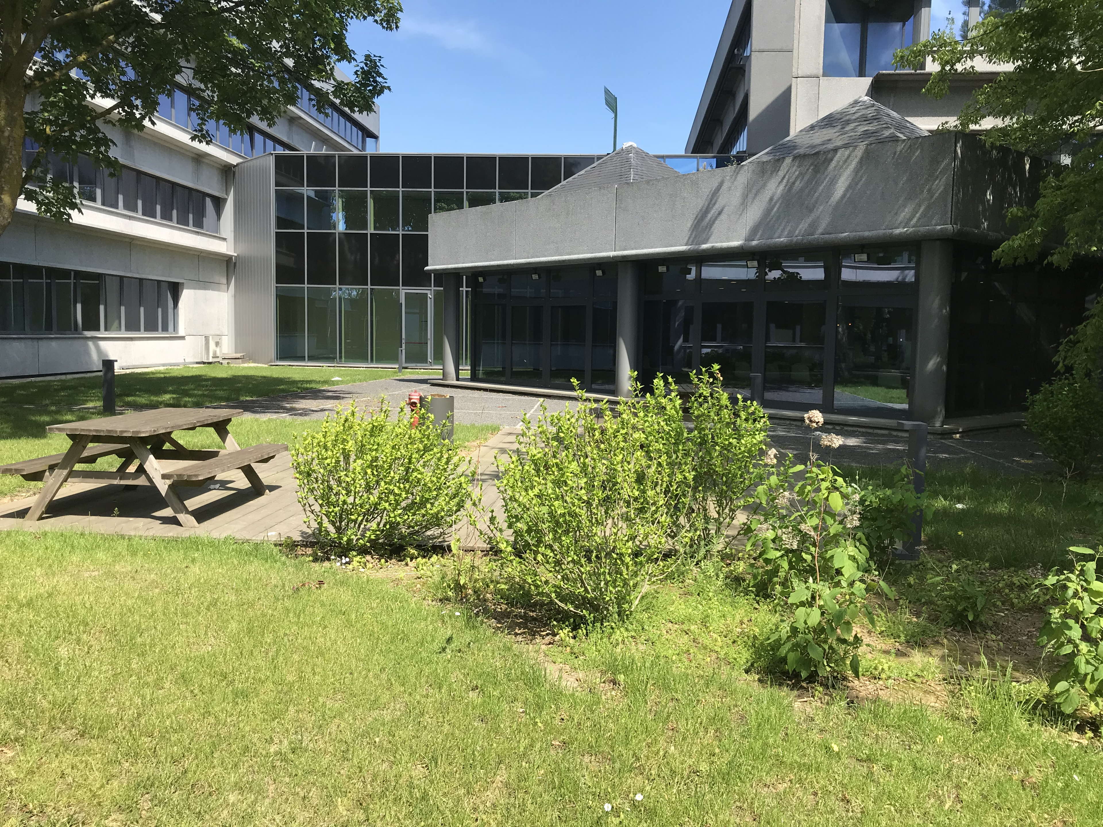 Het nieuwe opvangcentrum La Porte d'Ulysse herrijst uit zijn as 