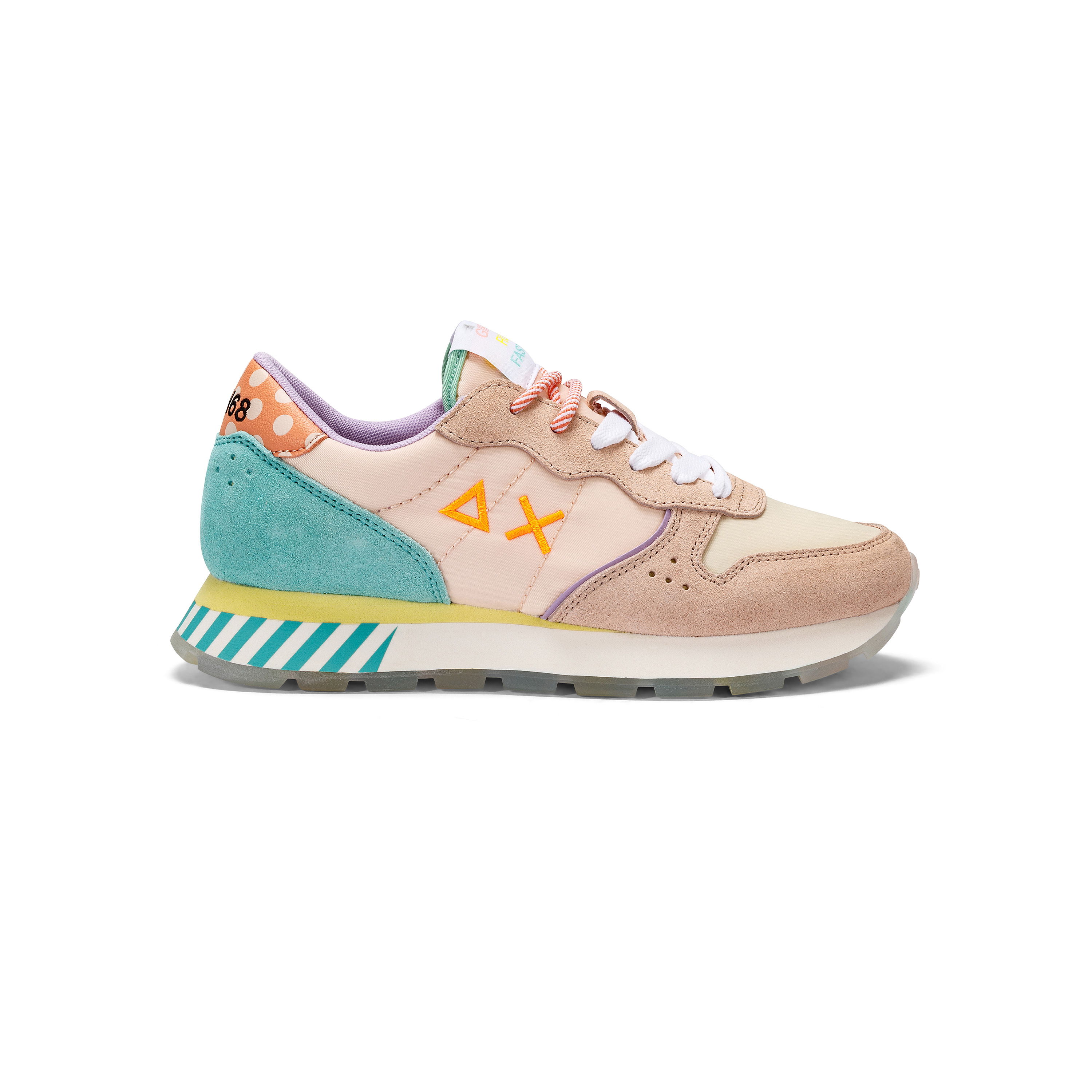 SUN68 SS23 sneakers | Packshots women