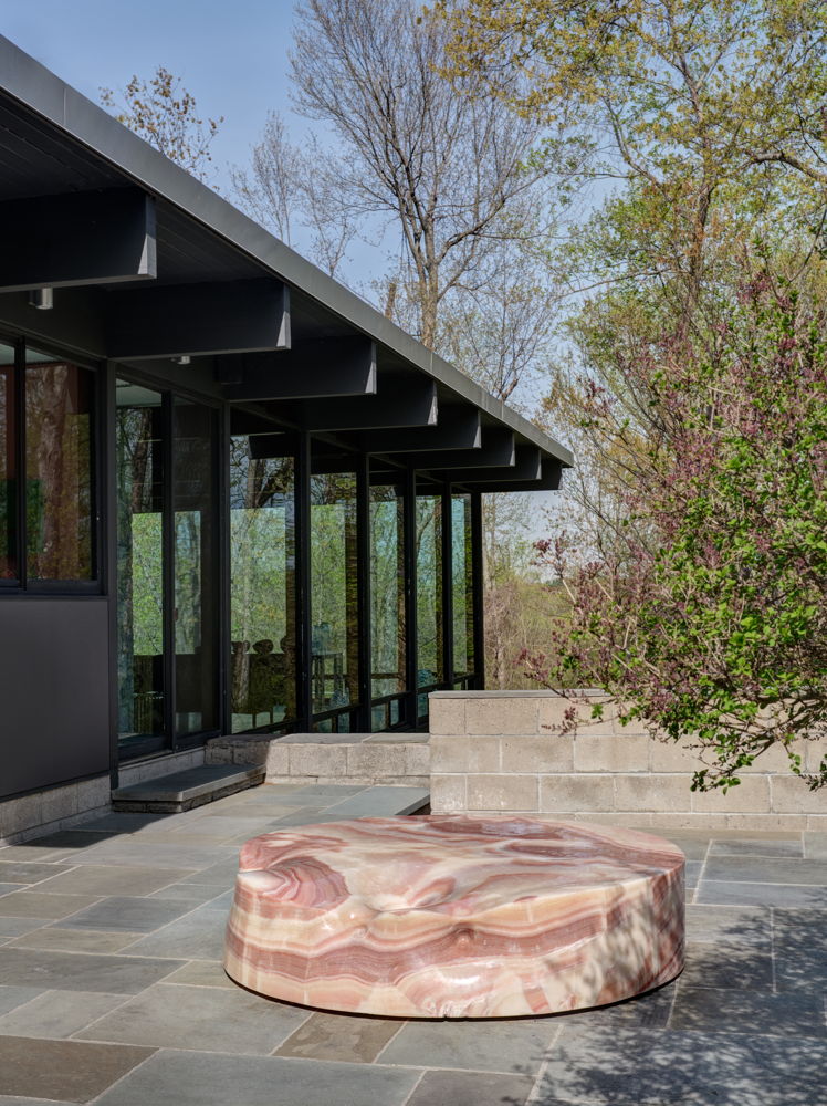 At The Luss House: Blum & Poe, Mendes Wood DM and Object & Thing. The Gerald Luss House, Ossining, New York. Photo by Michael Biondo. Work pictured: Alma Allen, Not Yet Titled (2019).