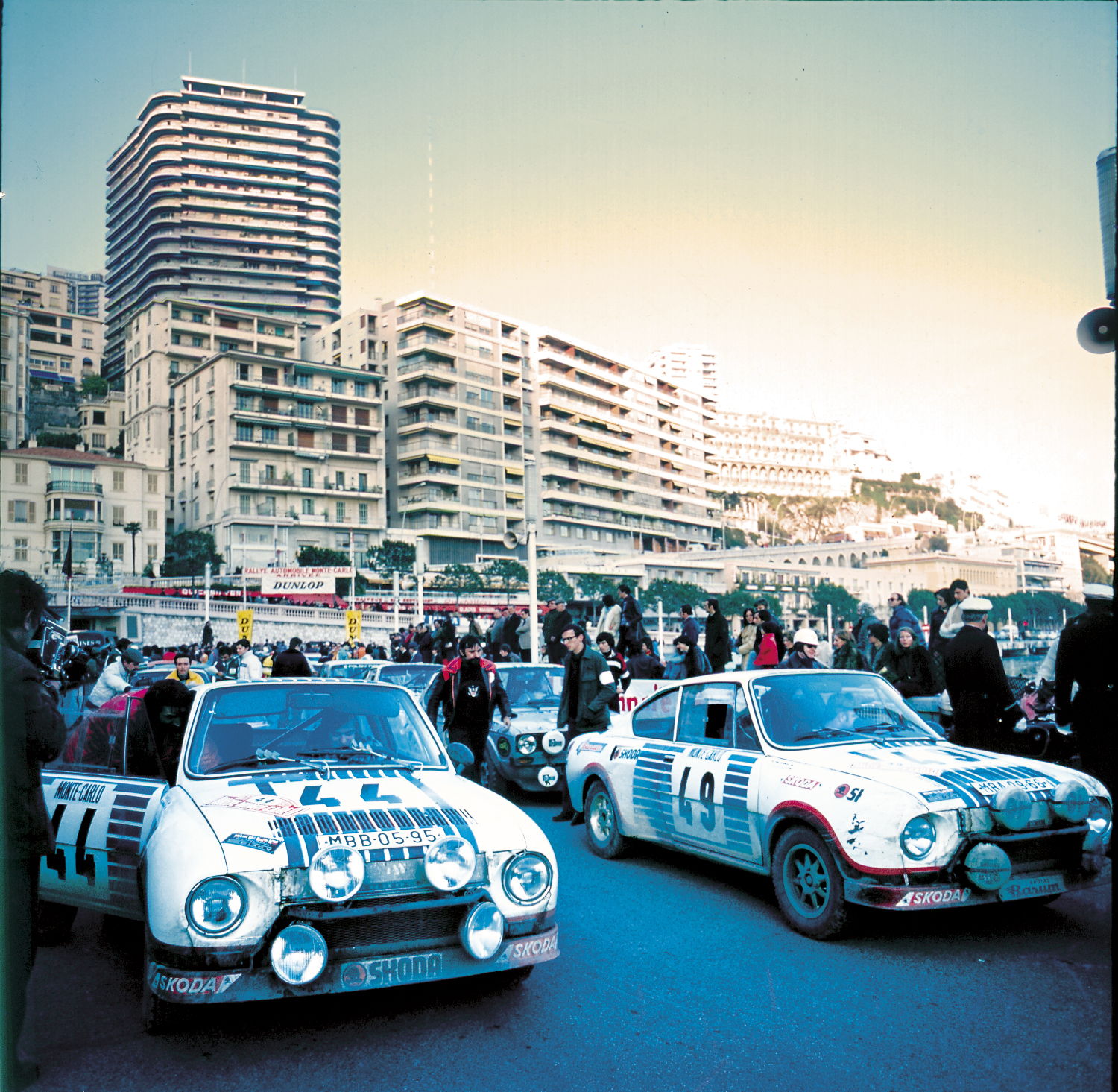The ‘Porsche of the East' won the 1,300 cm3 class with the duo Václav Blahna / Lubislav Hlávka at the Monte Carlo Rally in 1977. A ŠKODA 130 RS can be seen alongside other representatives of ŠKODA’s racing history at the classic-car event in Essen.