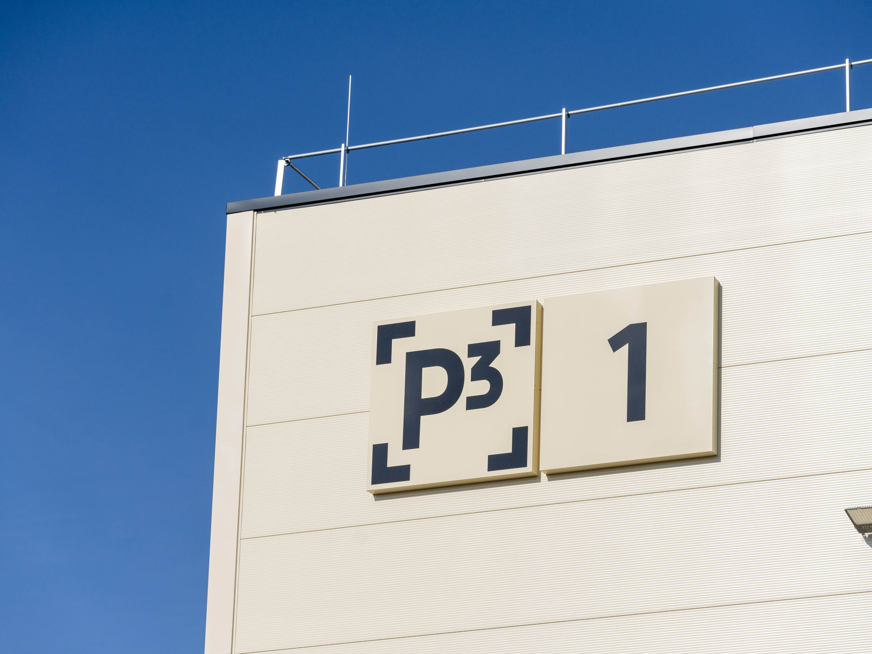 P3 unterstützt Sportverein in Siegenburg