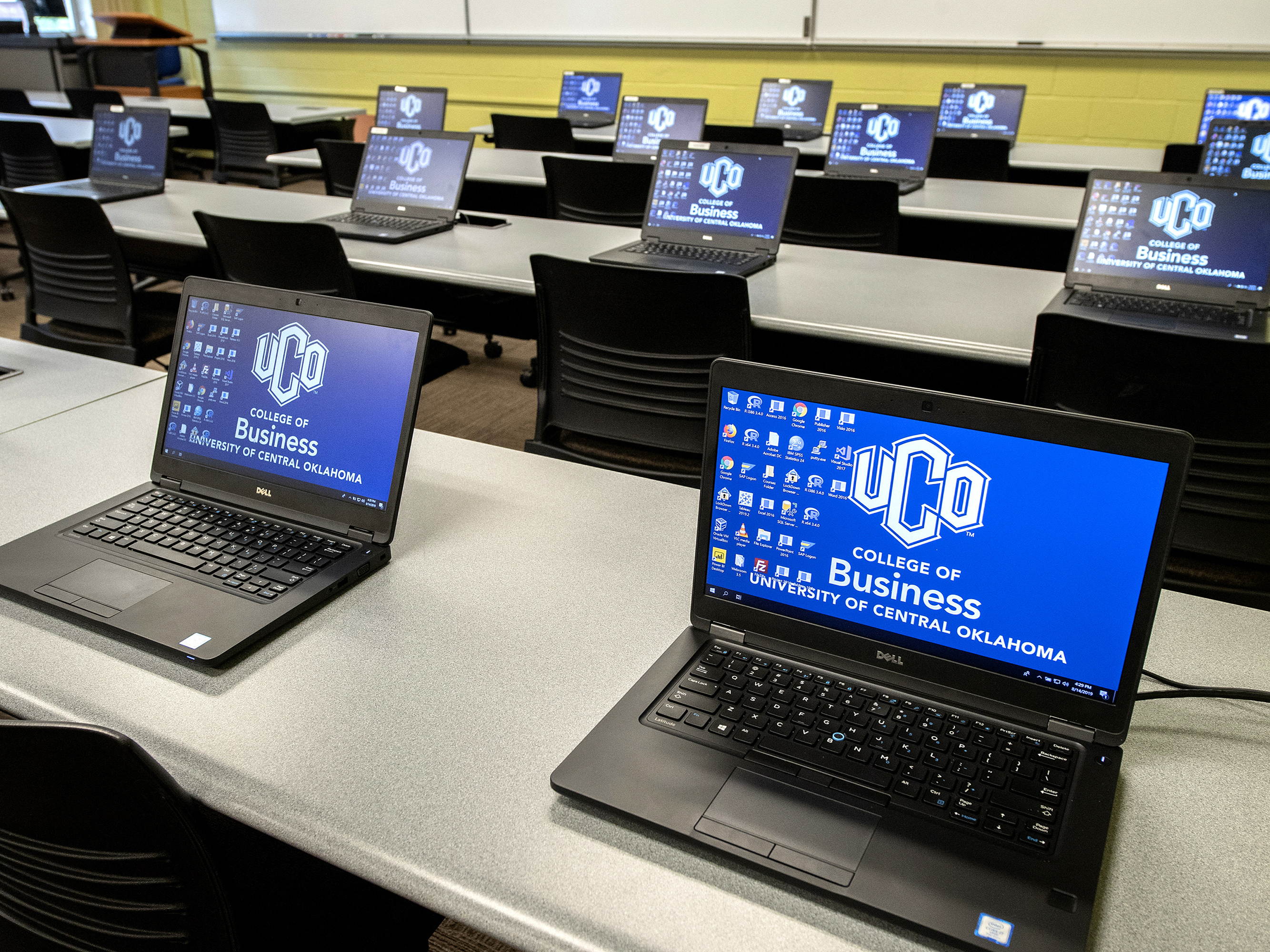 UCO College of Business Student Wins Best Team Award in Global Consulting Competition