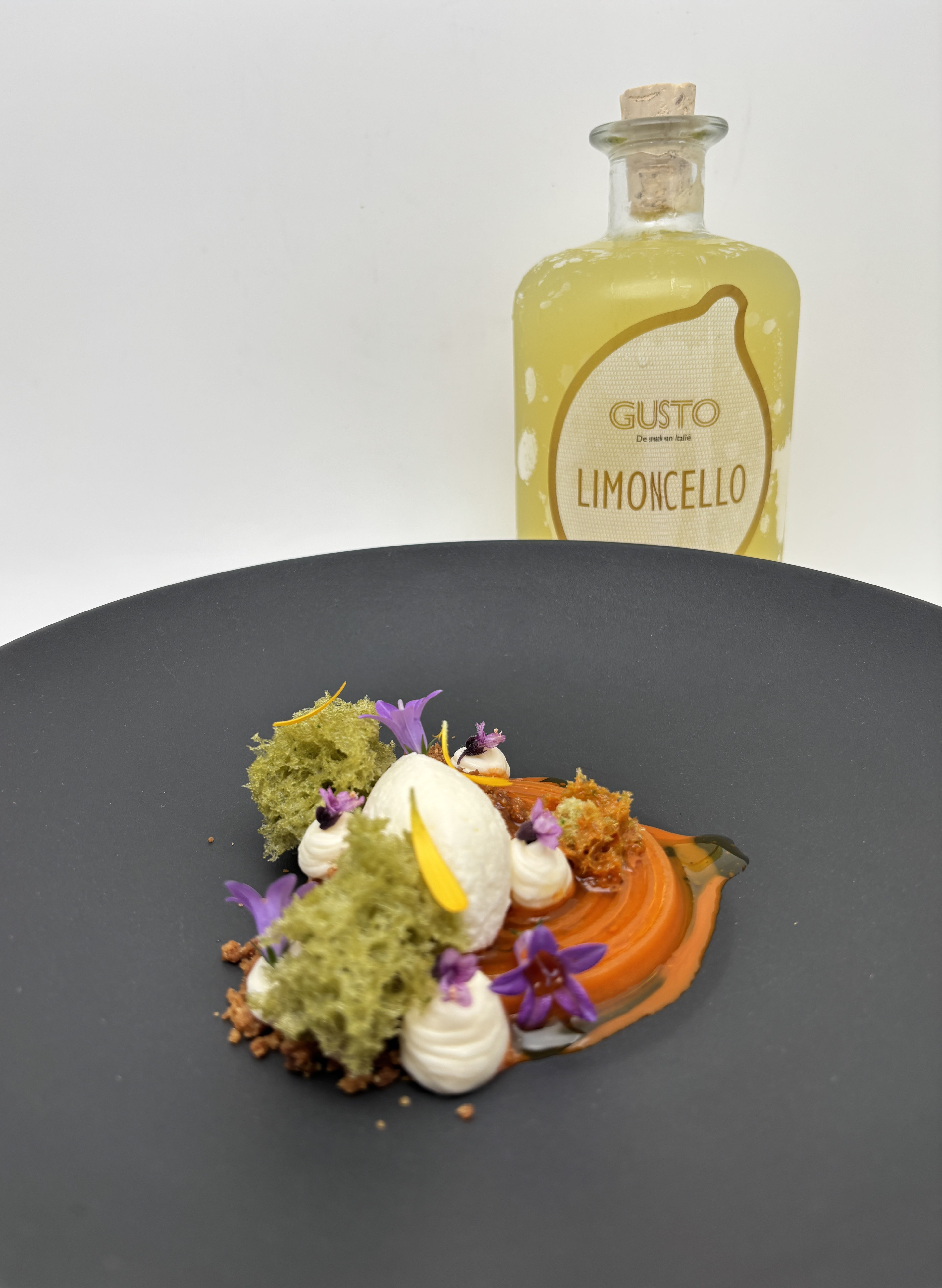 Huisgemaakte Limoncello van Hof van Saksen wint prestigieuze IWSC-award