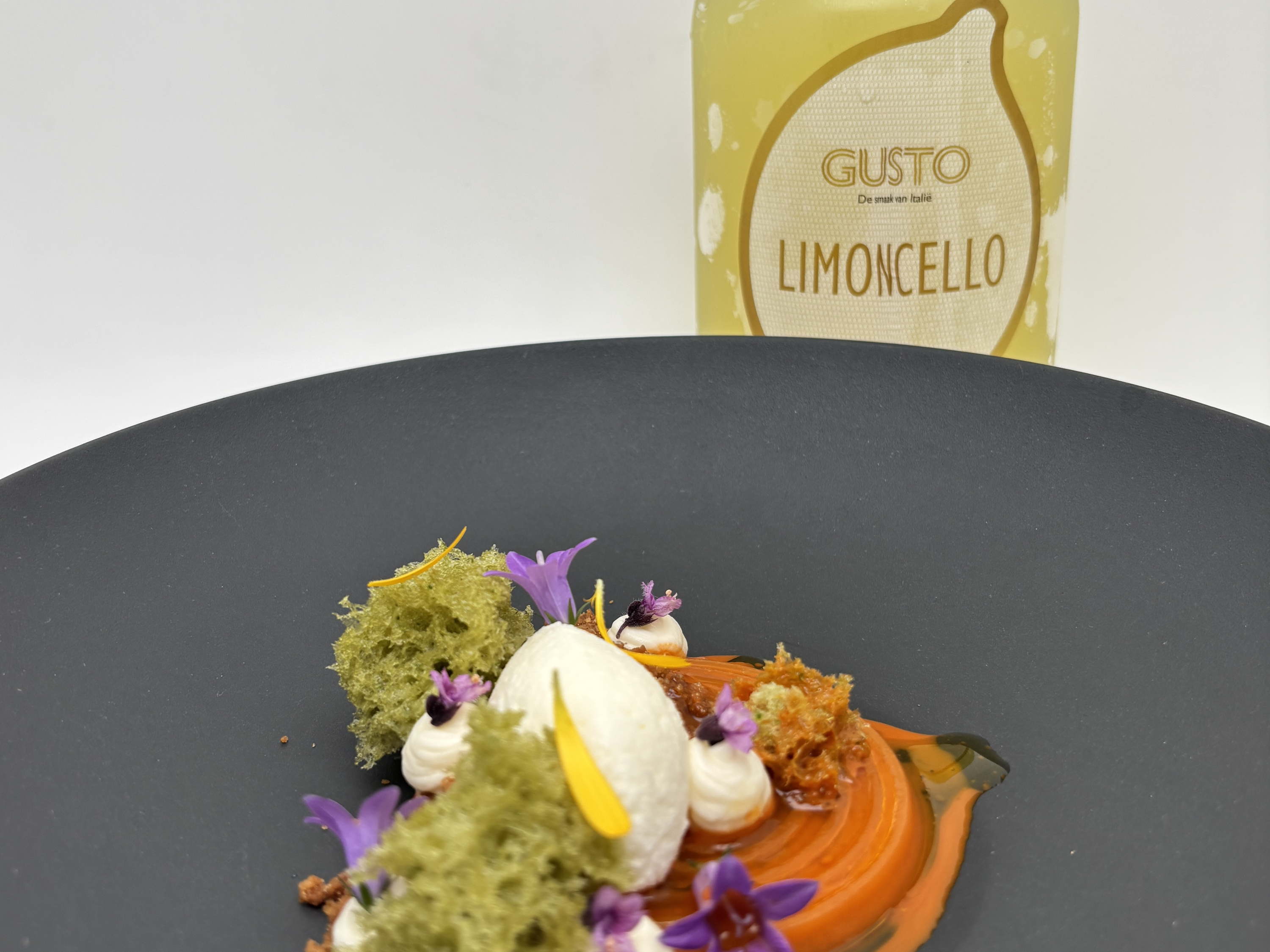 Huisgemaakte Limoncello van Hof van Saksen wint prestigieuze IWSC-award