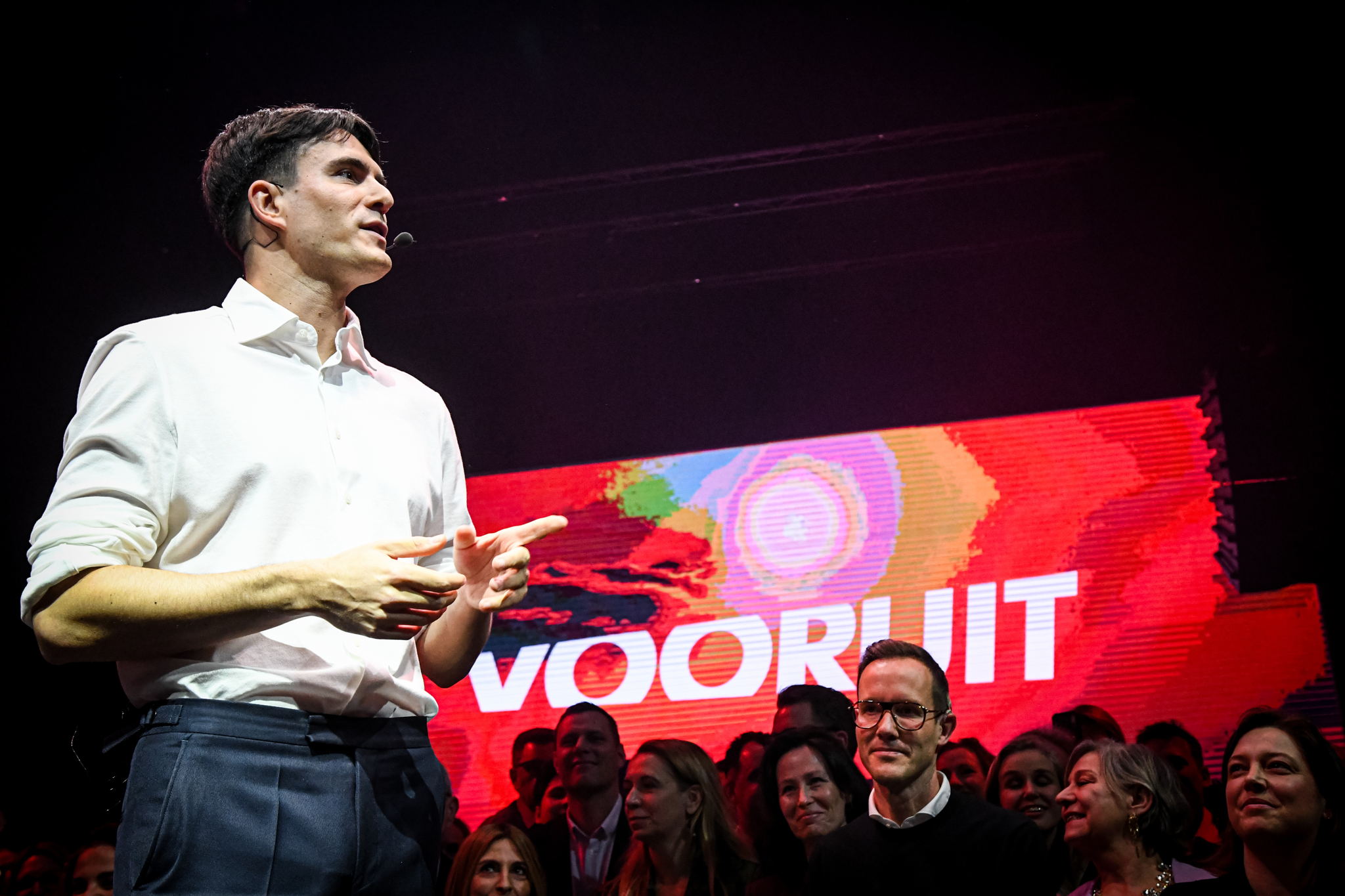 Vooruit chairman's personal brand manager on parliament payroll