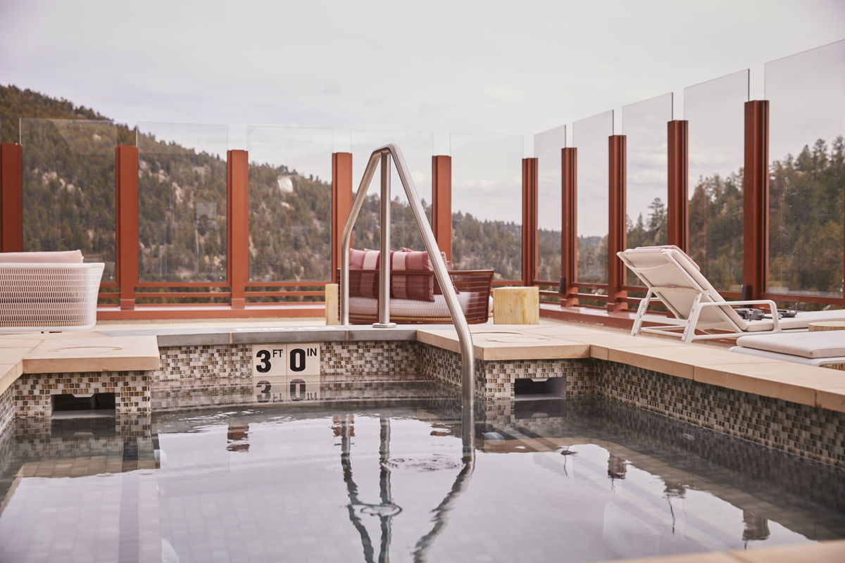 Spa Monarch features a rooftop hot tub.