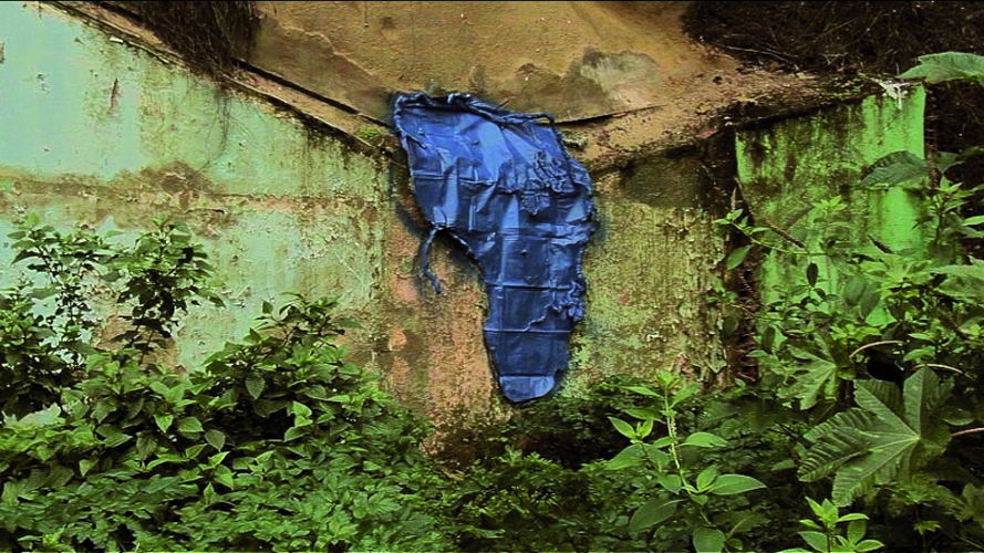 Nástio Mosquito - 3 Continents (2010) - video still
