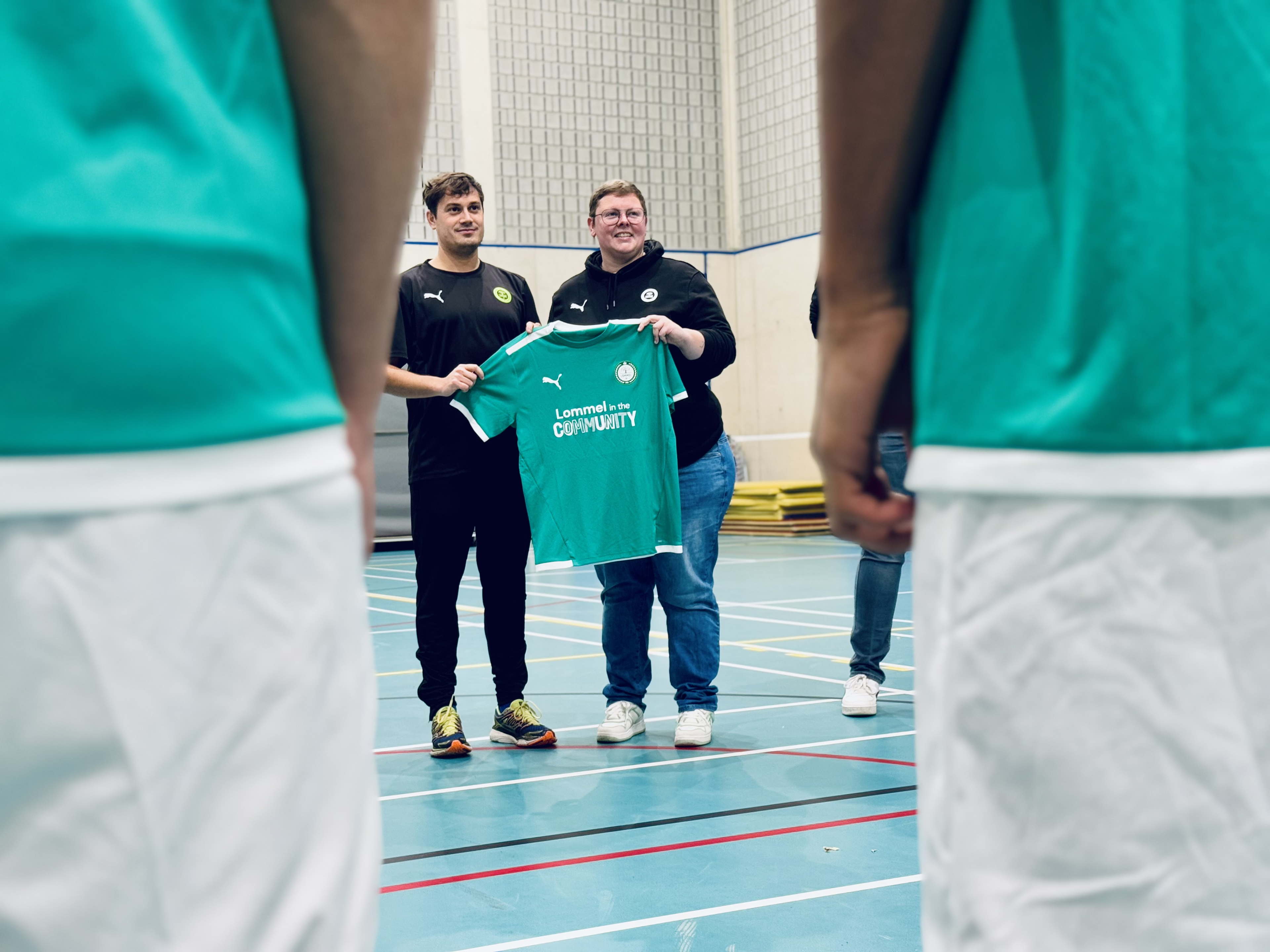 Jongeren uit jeugdinstelling verdedigen de kleuren van Lommel SK als Younited-team