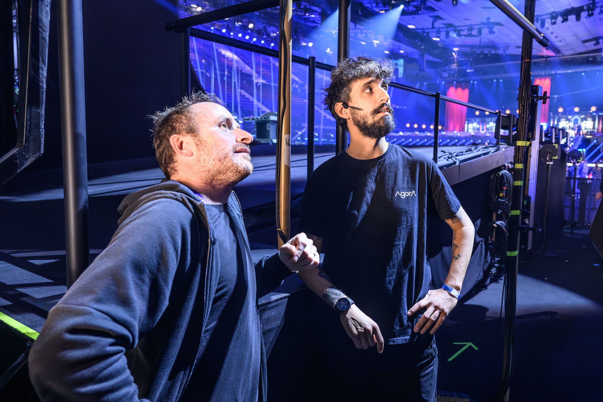 Till höger i bild: Valerio Motta, ESC-projektledare på Agorà (Foto: ORF)