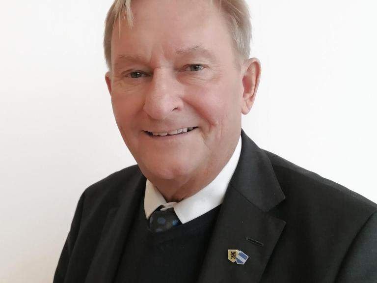 Daniël Vanluyten legt eed af in provincieraad