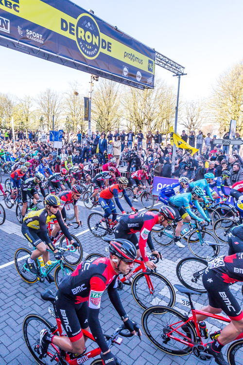 Start op Scheldekaaien ©Walter Saenen