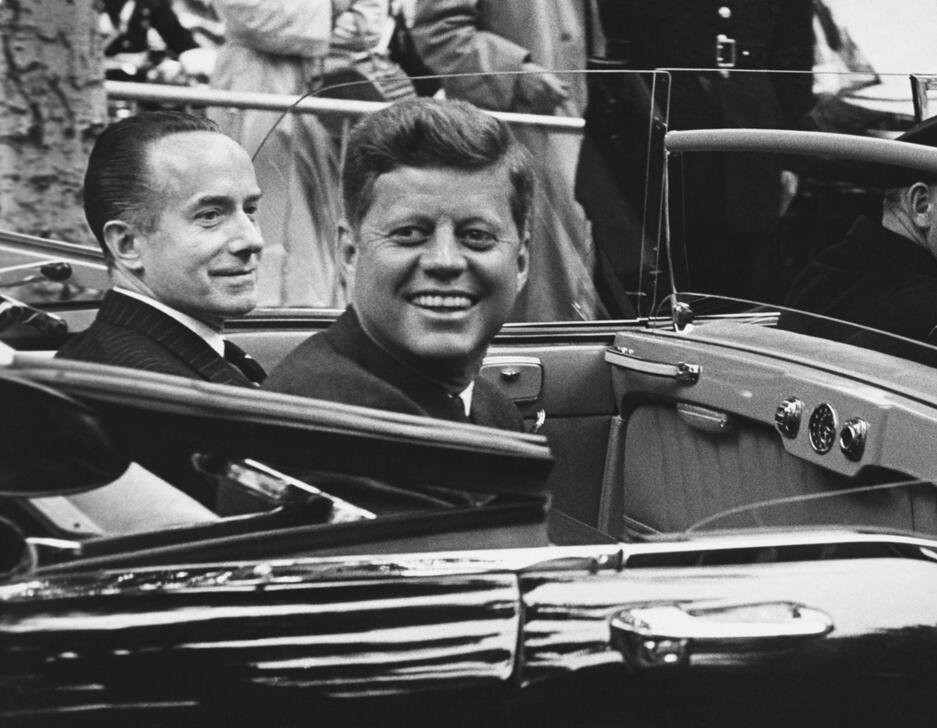 John F. Kennedy during his presidential visit to France, 1961. AKG9365281 ©John F. Kennedy (1917 - 1963) during his presidential visit to France from May 31st to June 2nd, 1961 John F. Kennedy during his presidential visit to France, 1961. AKG9365281 ©John F. Kennedy (1917 - 1963) during his presidential visit to France from May 31st to June 2nd, 1961