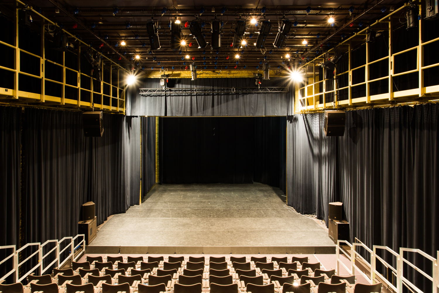 Beursschouwburg - Gouden Zaal © Bram Tack