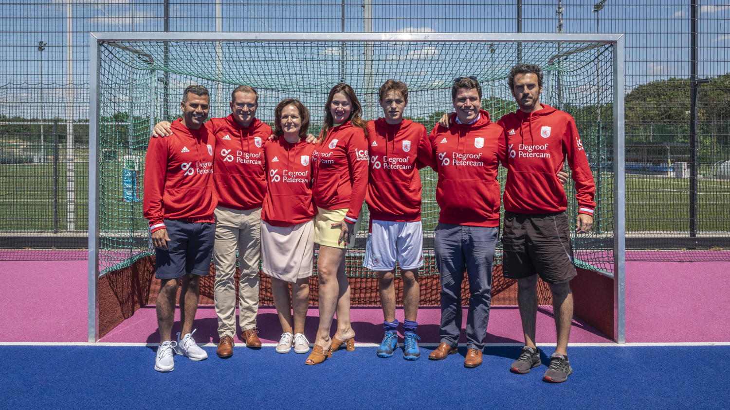 Les membres du staff et de la fédération. 