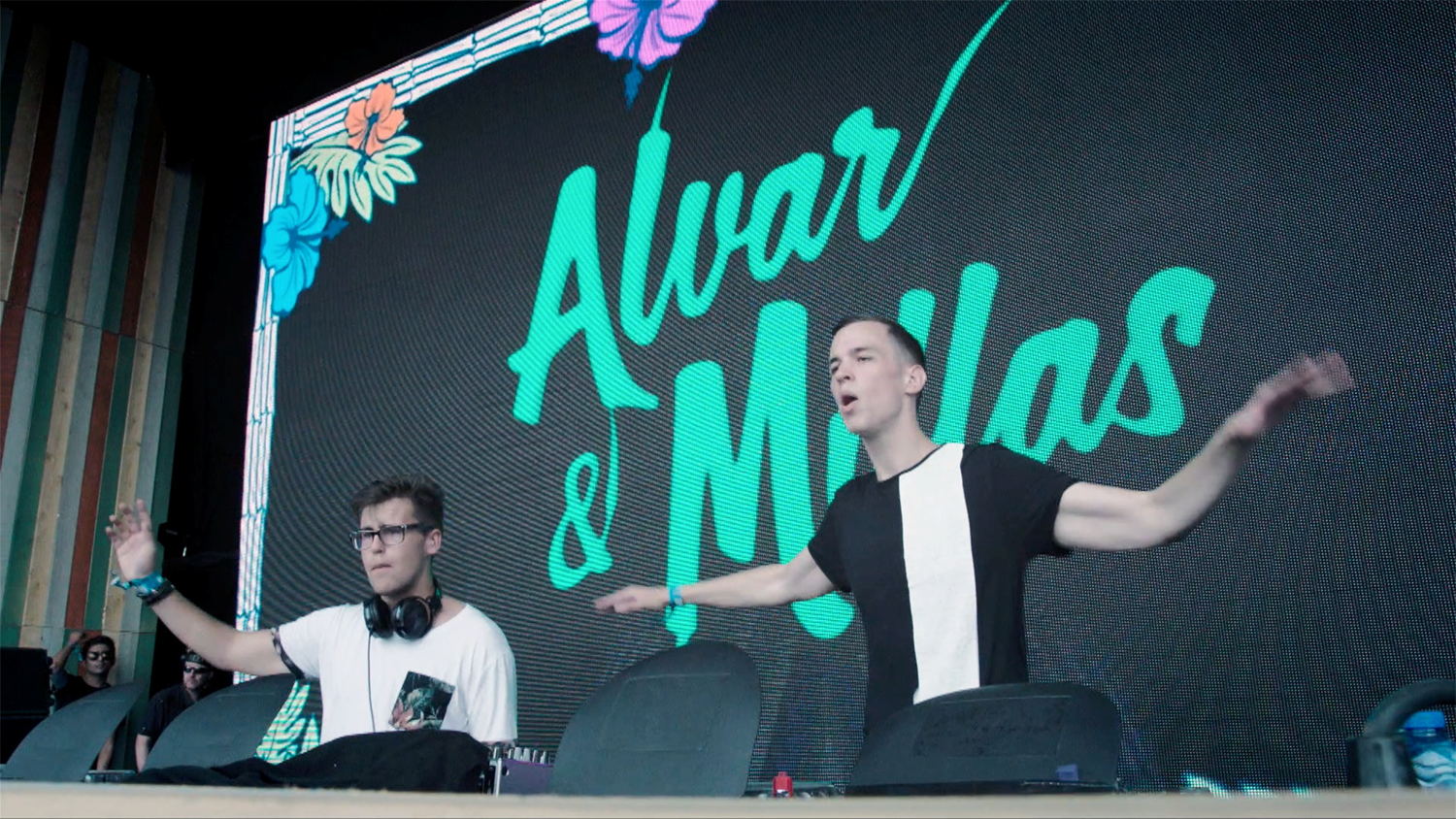 Het eerste kwartaal - Thibaut Hendrix en Robbert Cools (Alvar & Milas) - (c) Borgerhoff & Lamberigts Het eerste kwartaal - Thibaut Hendrix en Robbert Cools (Alvar & Milas) - (c) Borgerhoff & Lamberigts