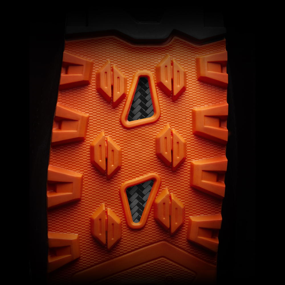 Tecnica Zero G Peak Carbon - Carbon reinforced sole