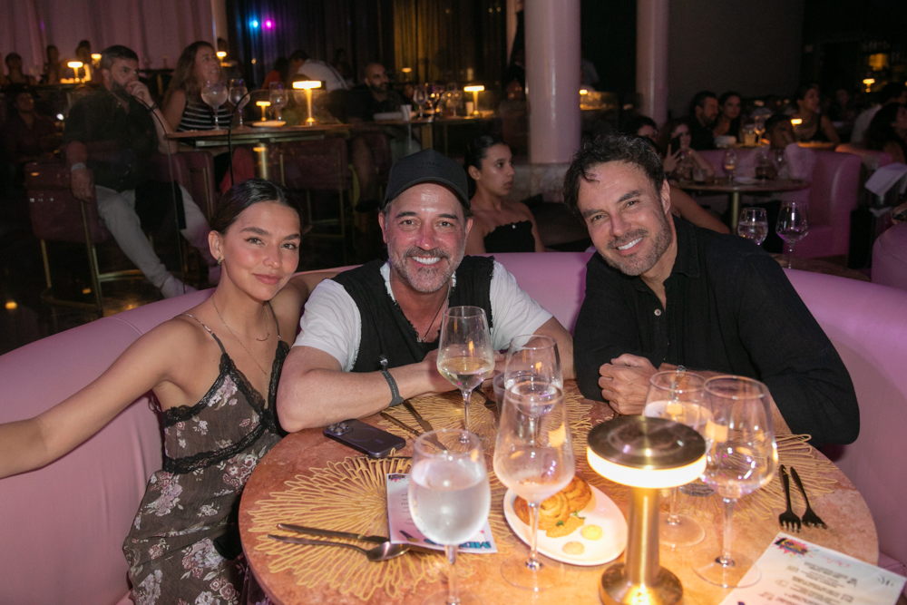 Juana Arias, Miguel Miero y Alejandro López