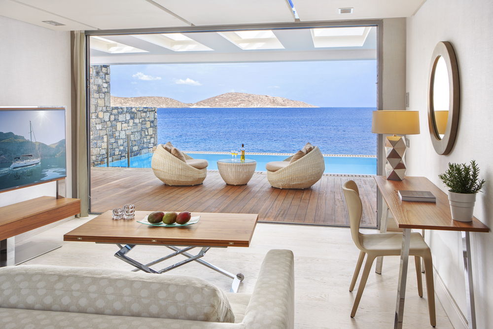 Premium Waterfront Junior Suite with Private Pool