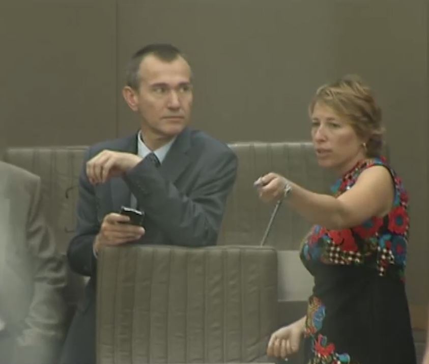 Caroline Gennez stuurt Frank Vandenbroucke de laan uit - 13 juli 2009