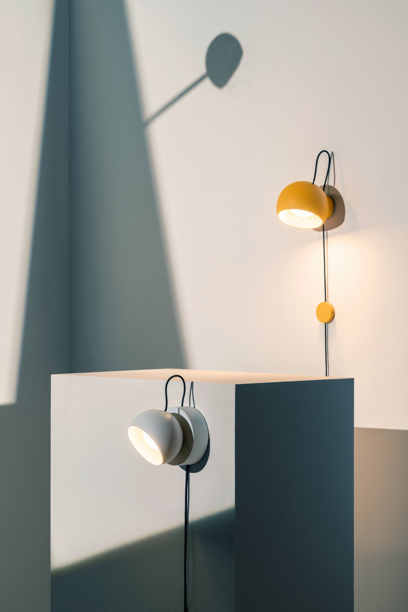 Ixa Wall Spot disegnato da Foster+Partners per Artemide, Ph. Delfino Sisto Legnani - DSL Studio