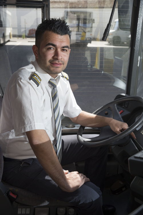 Een buschauffeur van De Lijn. (Foto: Stefaan Van Hul)